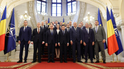 Si-a dat DEMISIA din Guvern:...